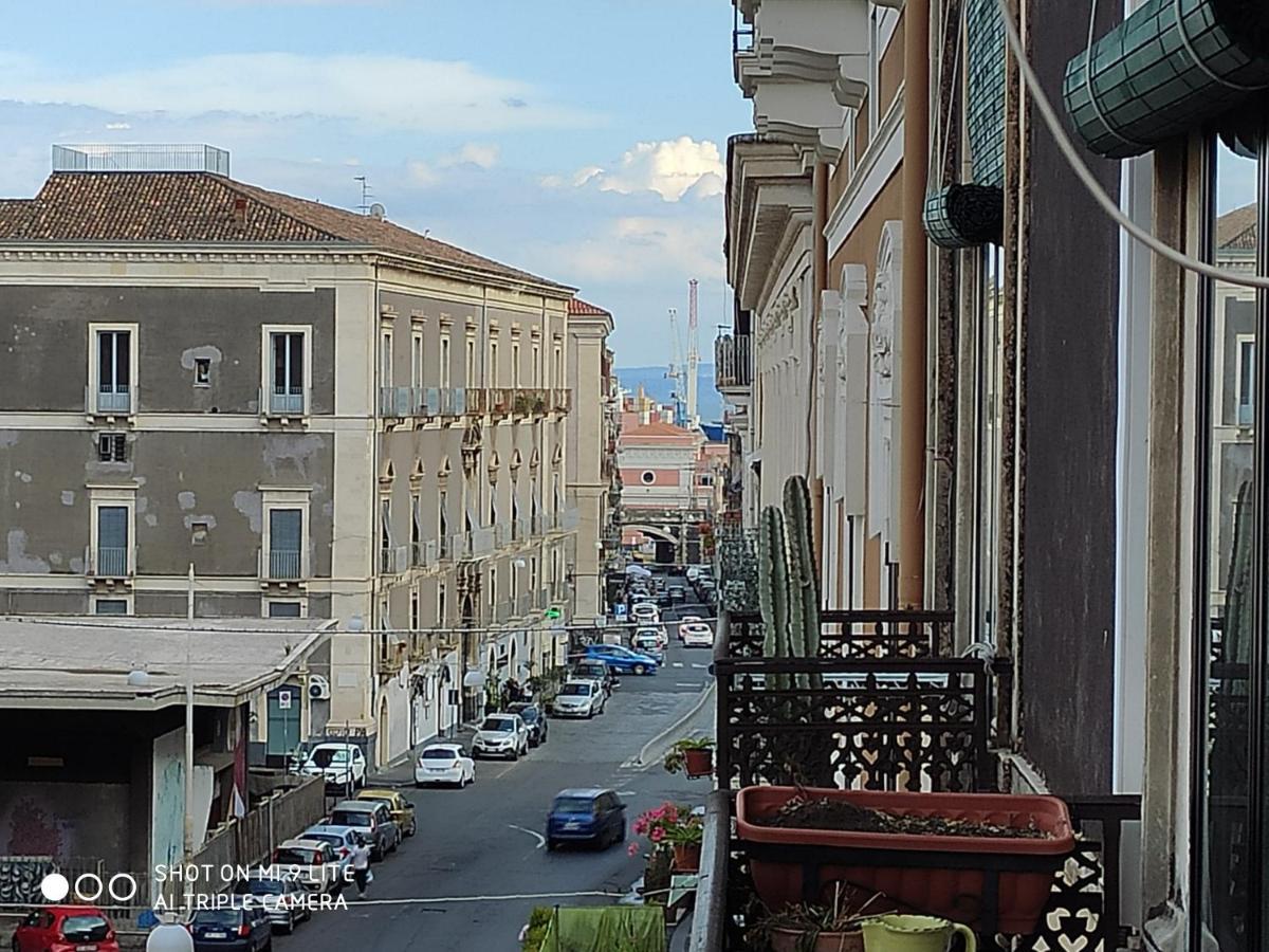 Apartment Sangiuliano Catania Bagian luar foto